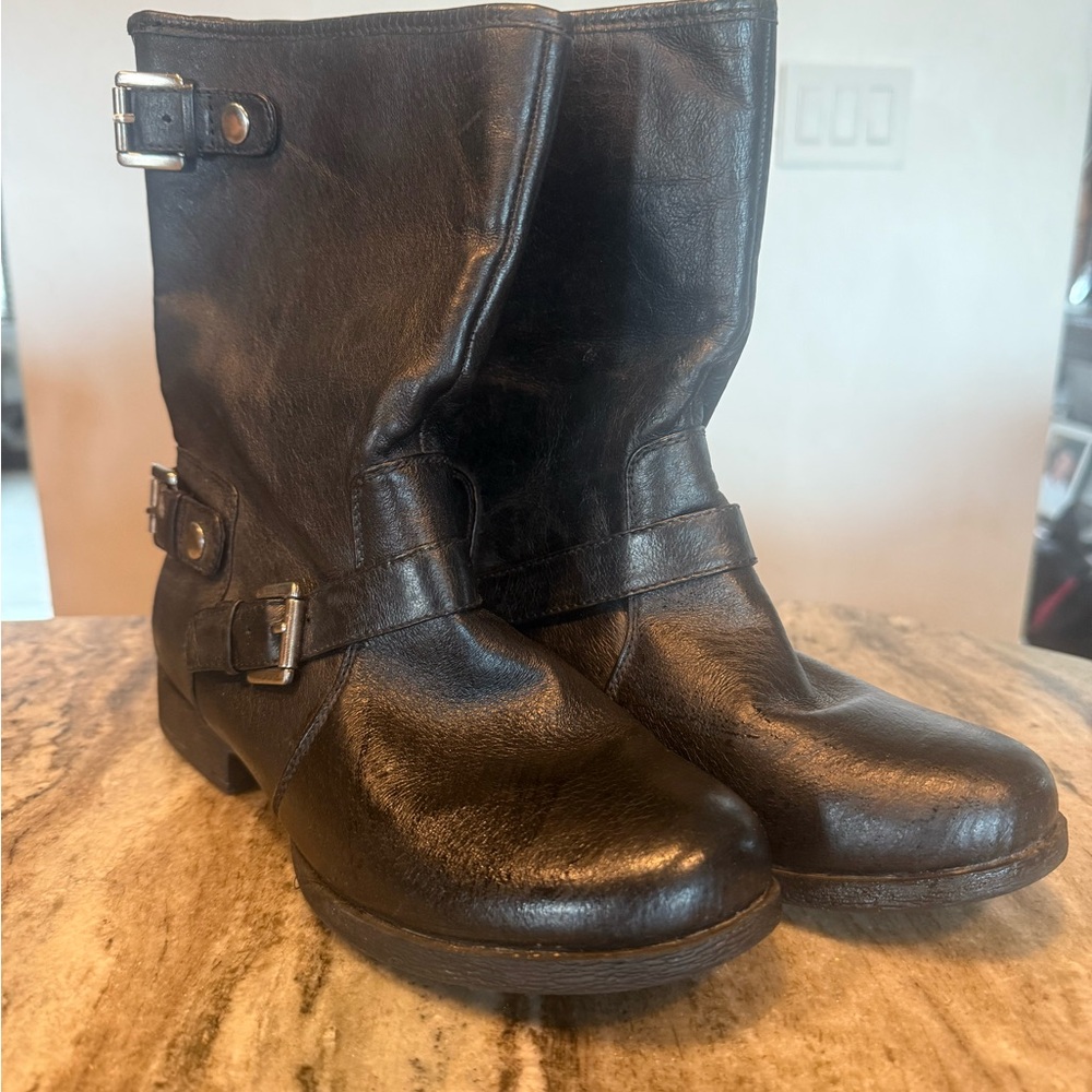 Nine West Black Heeled Boots - Picture 2 of 5